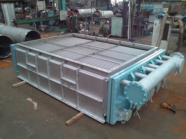 Heat exchanger fabrication for polycrystalline silicon factory